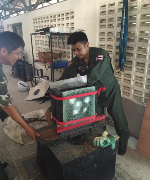 bulletproofglass_1 (1)